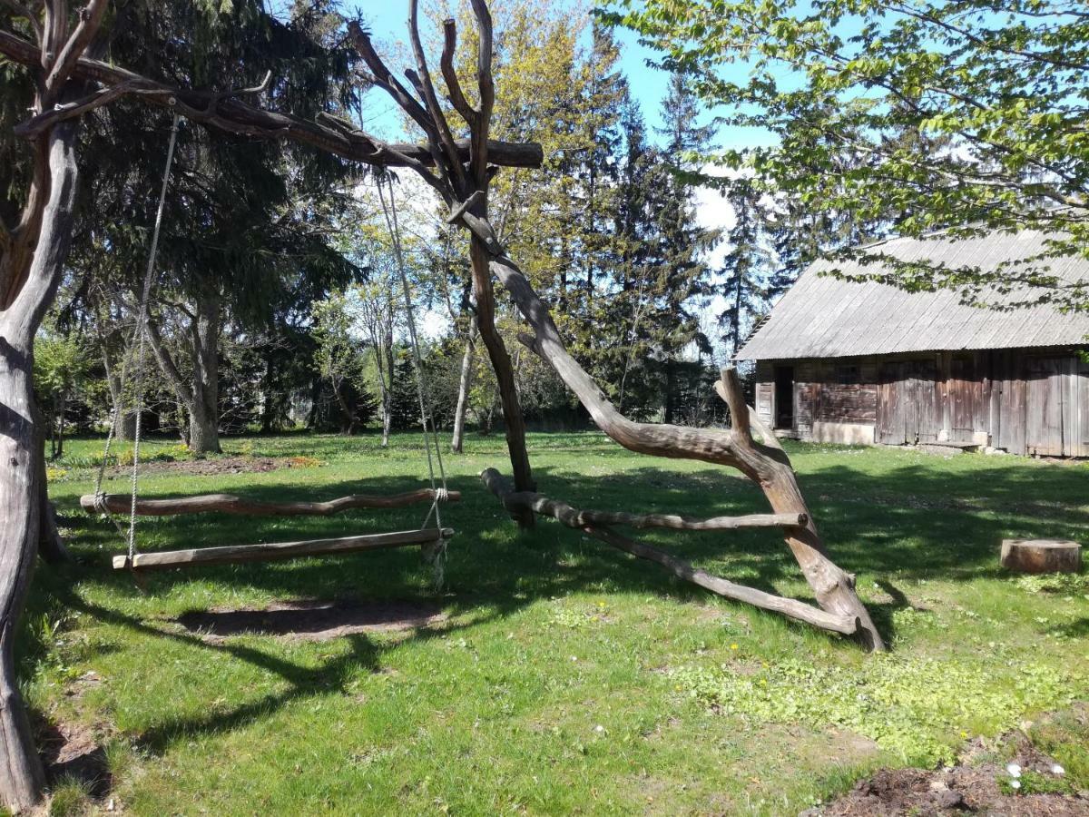 Rucava Lauku Viesu Maja Bajari旅馆 外观 照片